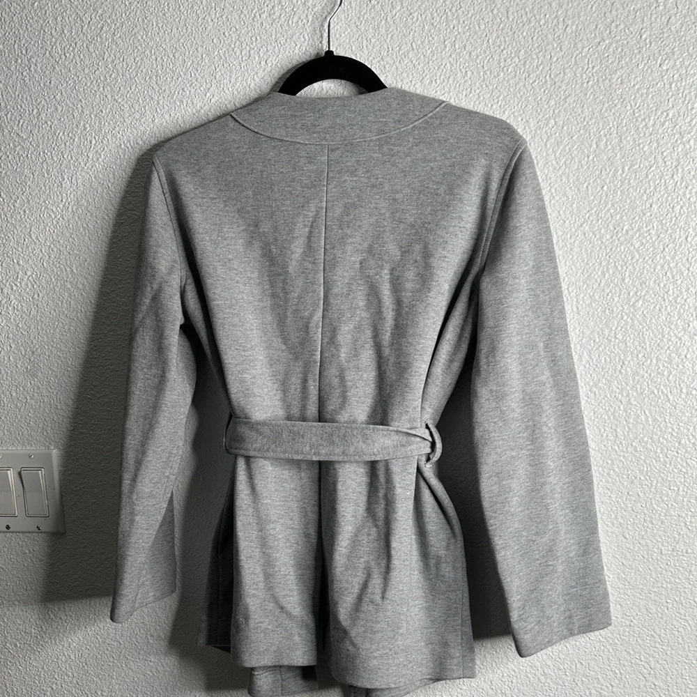 J crew Gray Belted Cardigan size xsmall casual, office. Career